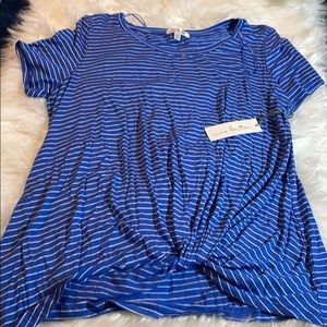 Nine Britton blouse with front knot